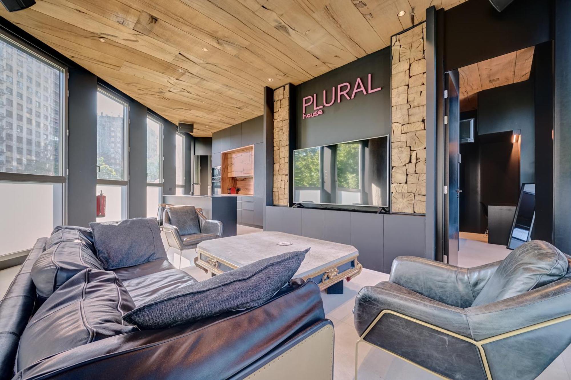Apartment Plural By Clabao Pamplona